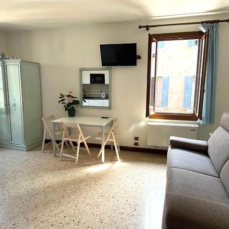 Guesthouse Ca' San Marcuola 2 Венеция Экстерьер фото