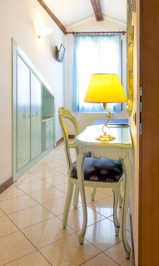 Guesthouse Ca' San Marcuola 2 Венеция Экстерьер фото